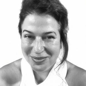 Meet your Posher, Joan e